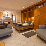 Guest house Zur Lindenau 4*
