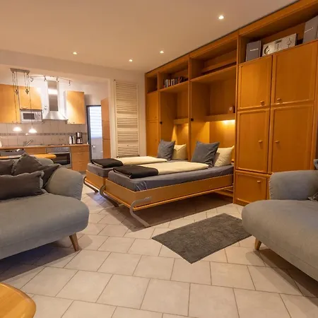 Zur Lindenau 4*