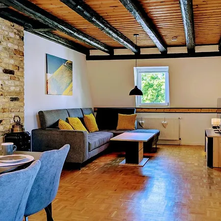 Zur Lindenau Konukevi Rüdesheim am Rhein