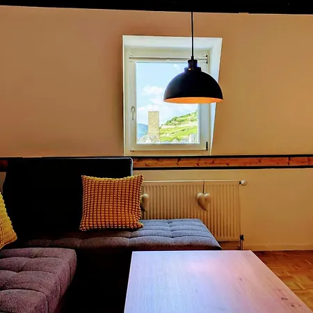 Zur Lindenau 3*