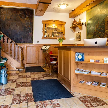 Zur Lindenau Rüdesheim am Rhein