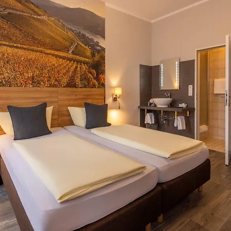 Zur Lindenau Rüdesheim am Rhein