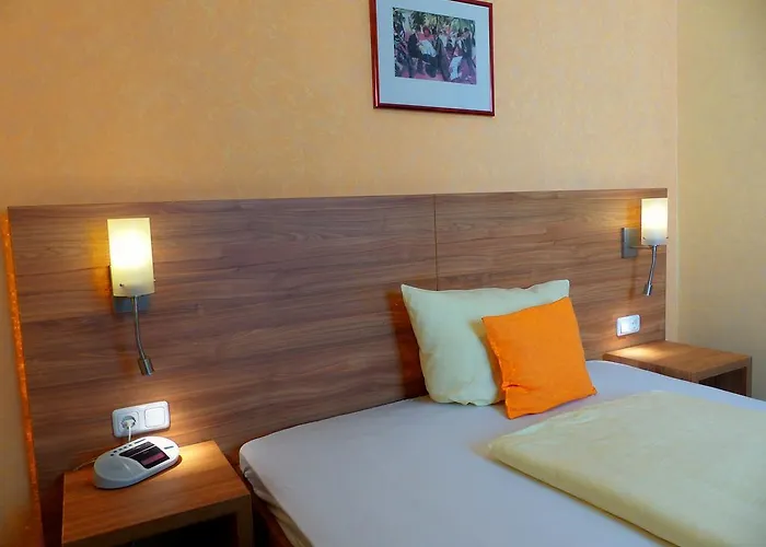 Zur Lindenau Pensionat