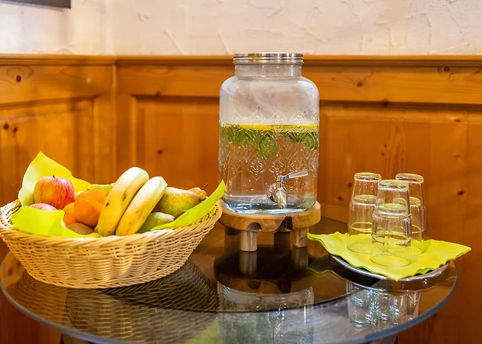 Zur Lindenau 4* Rüdesheim am Rhein