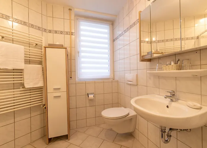 Zur Lindenau Pensionat